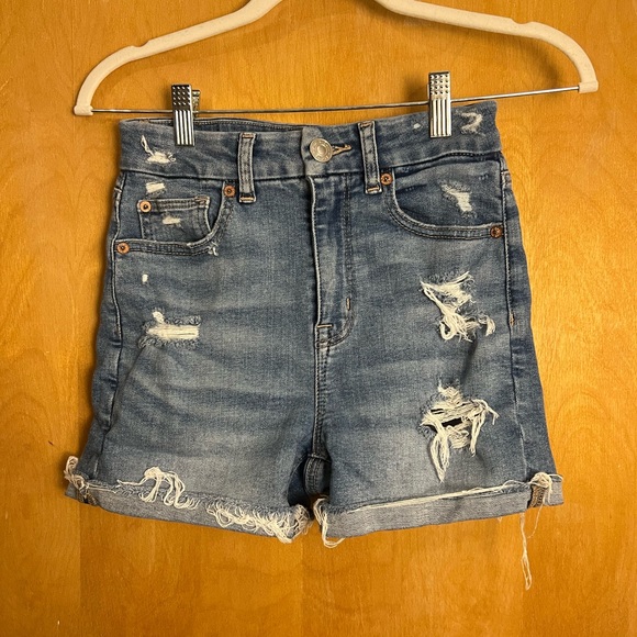 High Waisted Light-Wash American Eagle Shorts - Picture 1 of 3